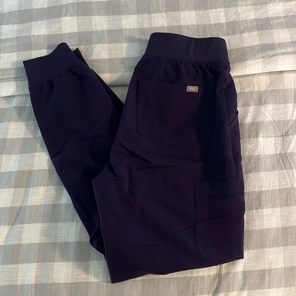 Figs Pants - Figs Women’s Purple Jam Zamora Jogger Pants